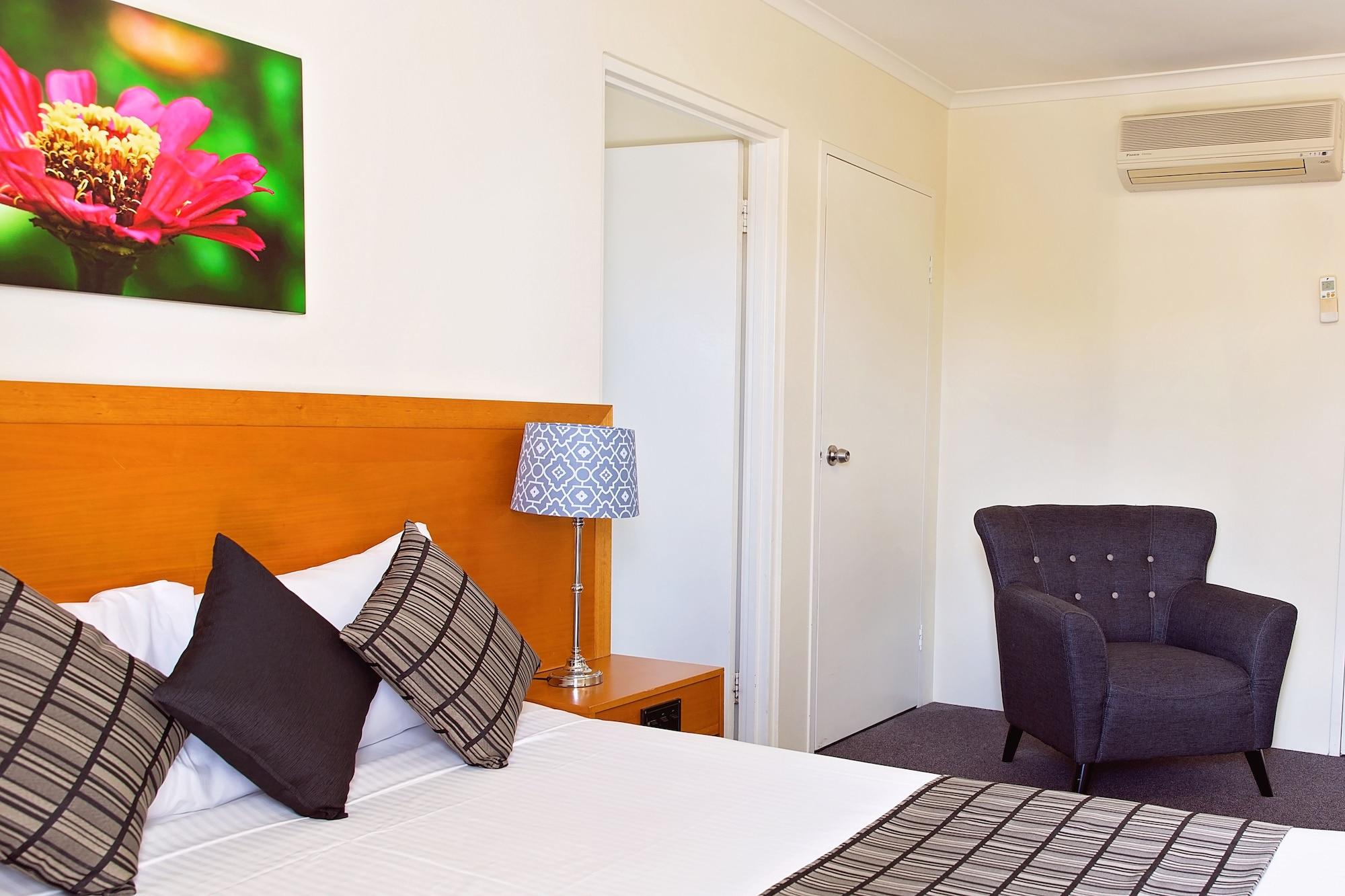 White Lace Motor Inn Mackay Exterior photo