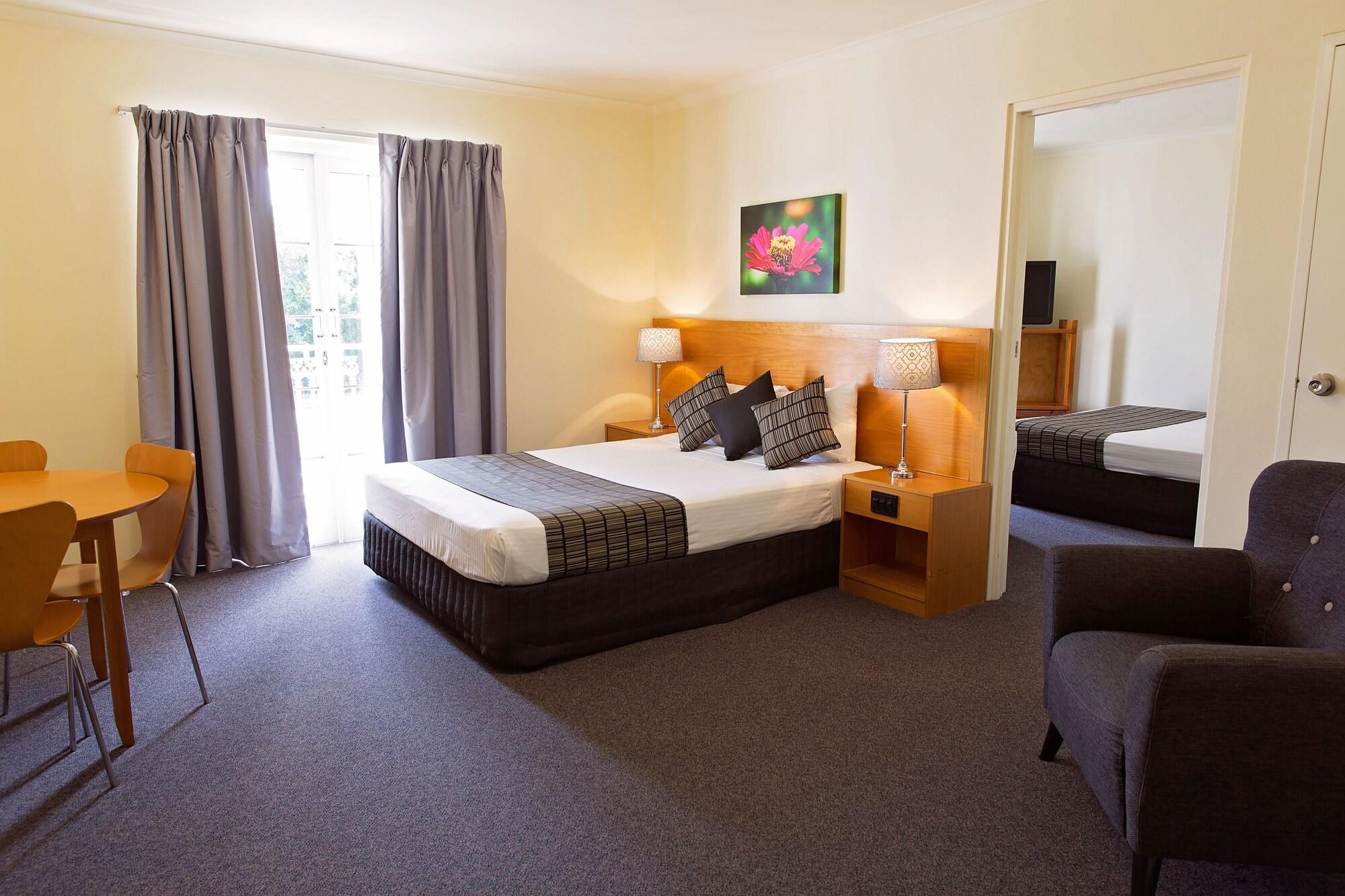 White Lace Motor Inn Mackay Exterior photo